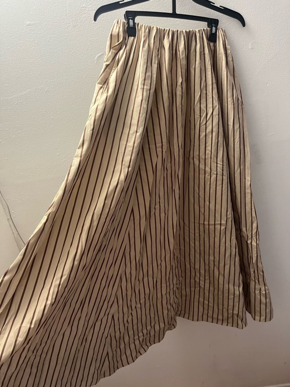 Faherty Cream Skirt with Brown Pinstripes